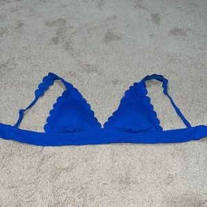 Royal blue Aerie waffle textured scalloped edge triangle bikini top Size: Medium